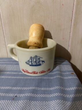 Cream Ceramic Mortar & Wooden Pestle with Blue Ship Graphic